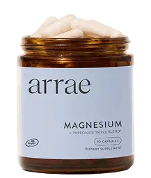 Jar of magnesium supplements with 'arrae' branding on a white background